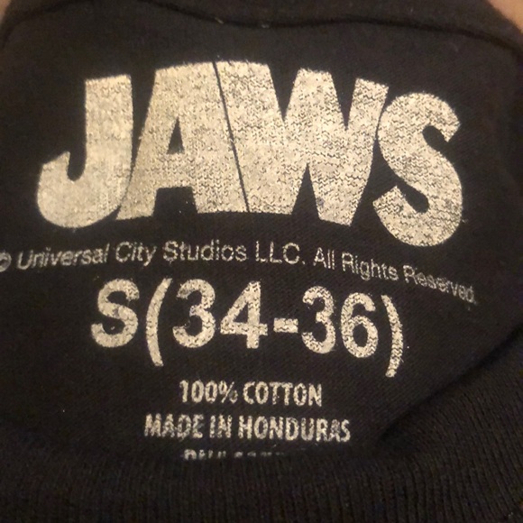Jaws NWOT SIZE Small (34-36) T-Shirt Black - Picture 3 of 5